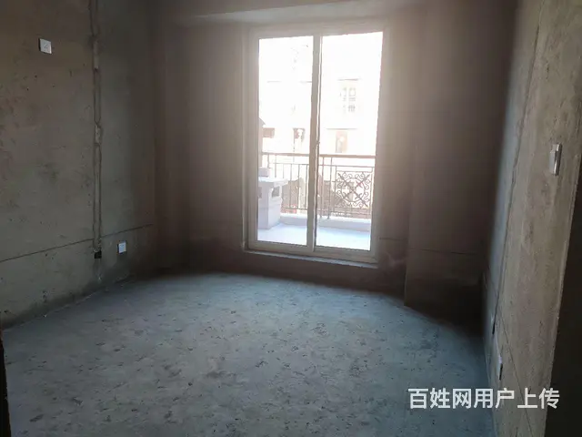 零首付出售绿地剑桥联排别墅 - 图片 5
