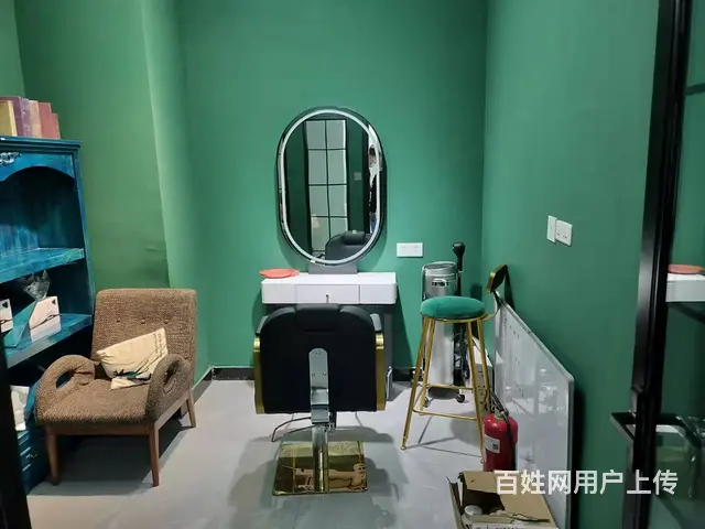 B个人一新汇嘉附近美发店区域对外出租 - 图片 3