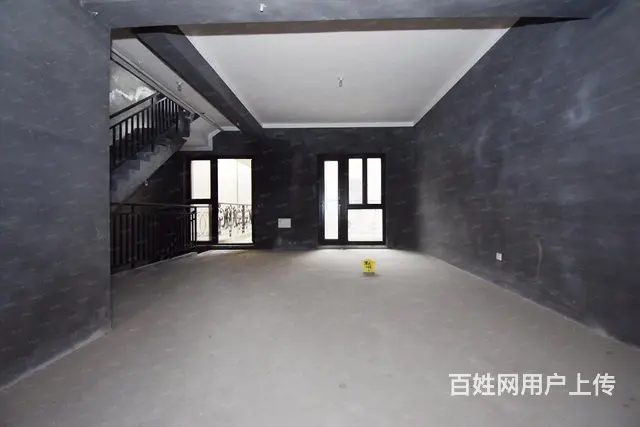 房东急需用钱,便宜出售名门世家(别墅)274.83平毛坯 - 图片 2