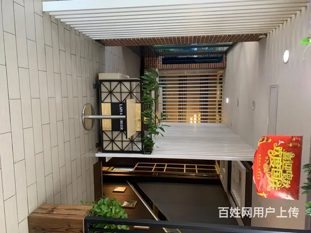郑辉百货旁临街商铺出租。 - 图片 6