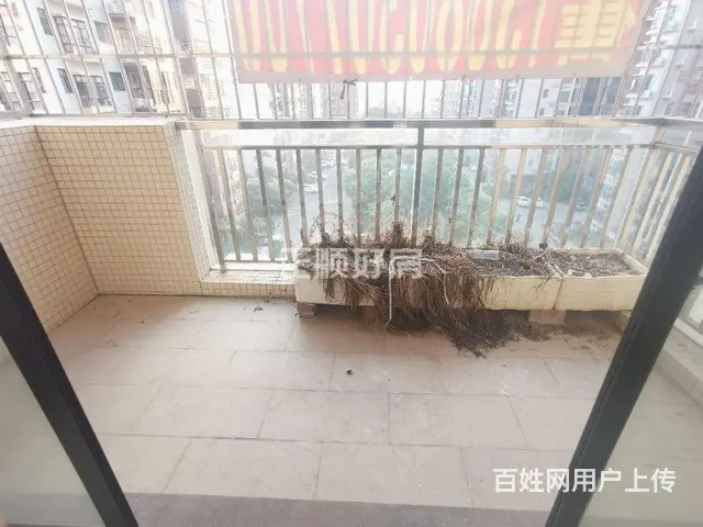 金湾 怡泰雅苑精装修3房2卫户型方正 黄金楼层 - 图片 3