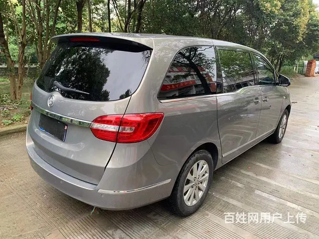别克GL8 2017款 GL8 商旅车 2.5 手自一体 2 - 图片 4