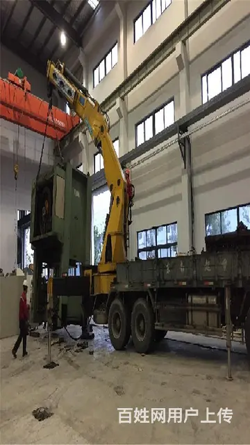防城港东兴随车吊出租 附近高空作业车出租 - 图片 1