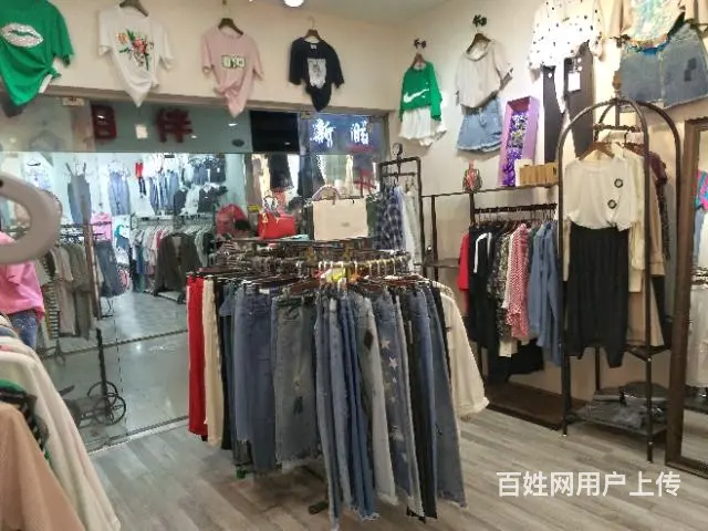 【都市时讯精品推荐】张公山大风车服装店 - 图片 3