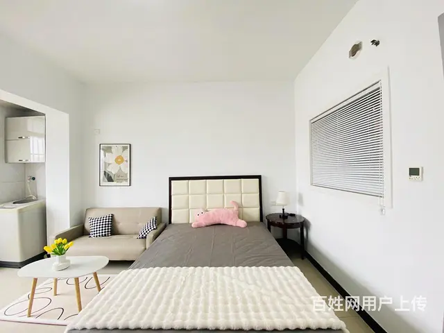 铁机路地铁口 岳家嘴 正堂时代德成国贸中心 蓝晶绿 - 图片 1