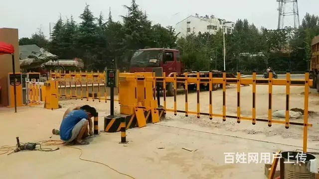 日照卖道闸杆、直杆、栅栏杆、特殊道闸杆可定制 - 图片 1