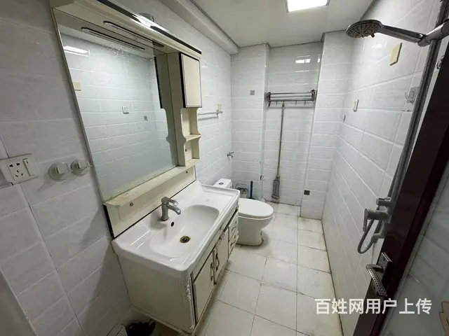 鼓楼广场附近电梯房，两室一厅1300可谈 - 图片 4