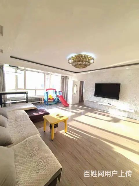 成龙建材4楼，113.69平，44万。 - 图片 2