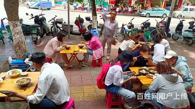 （51旺铺推荐）盘龙区王旗营临街丁字路口 42平小吃店带外摆 - 图片 3