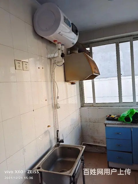 步行街中段四楼一室一厅 - 图片 5