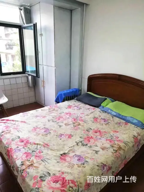 芝罘湾阳光一百大悦城华茂小区2室一厅3楼层设施全 - 图片 1
