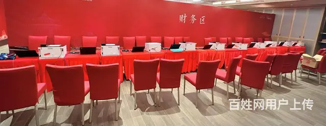 杭州触摸屏租赁、立式广告机出租就找盈霏科技 - 图片 1