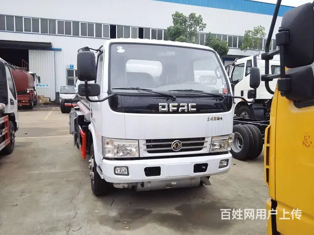 5吨多利卡东风油罐车加油车厂家直销包上户包送到 - 图片 3