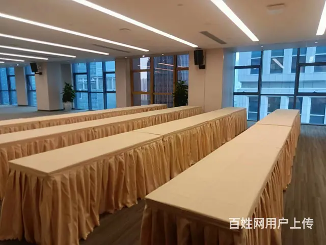 深圳出租桌面镜桌子宴会椅指示牌一米线沙发茶几铁马 - 图片 7