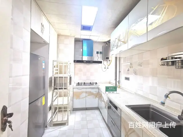 升龙广场A区  118户型  精装 3室 随时看 - 图片 7