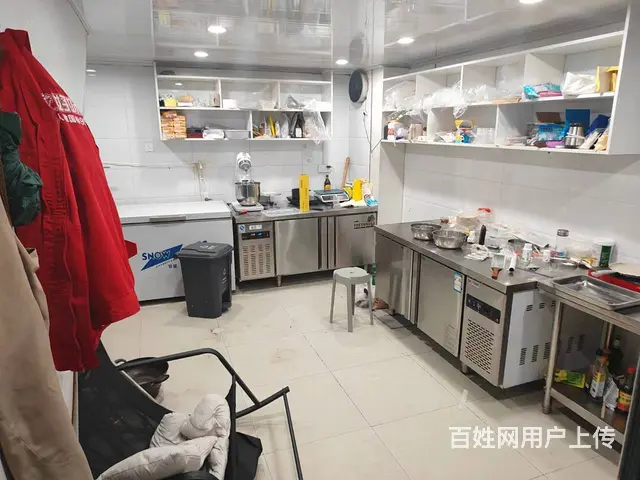 世茂大道 城市之星步行街烘焙甜品水果捞出兑 - 图片 4
