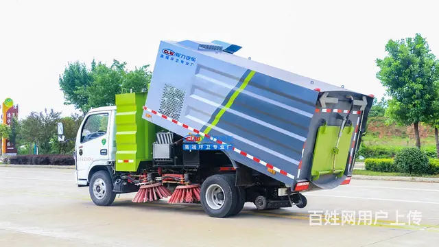 国六东风小多利卡5方扫路车多少钱一辆？ - 图片 4