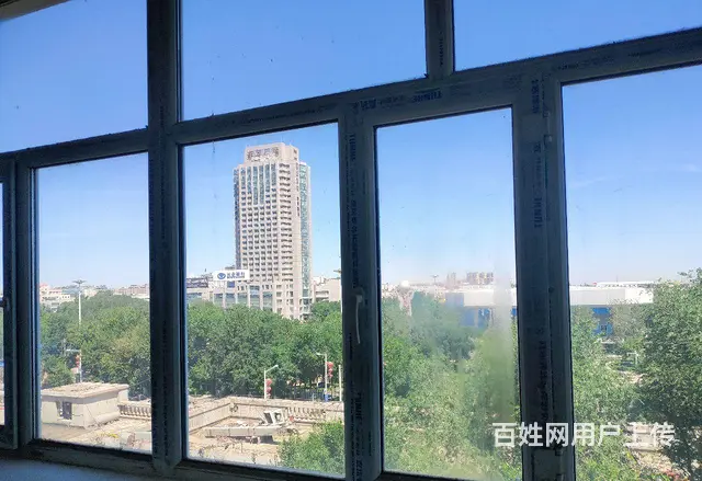 昌吉中心地带东方广场附近房屋热卖 - 图片 1