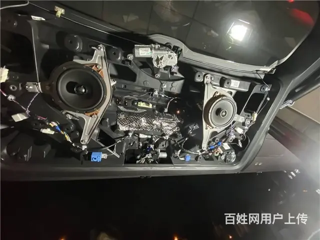 车内尽享丹拿之声 武汉歌德丰田塞纳汽车音响改装 - 图片 8