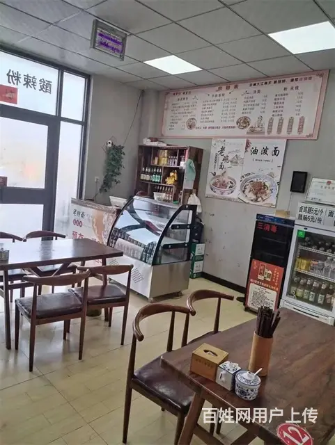 （同城搜铺网免费找店）葡萄园118平餐馆转让 - 图片 1