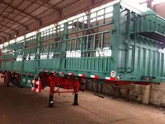 厂家专业定做13米轻体高栏半挂车 ，支持分期