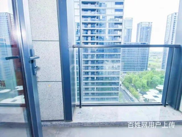 亚运村  桂冠东方城听澜苑  ，带一个车位 - 图片 9
