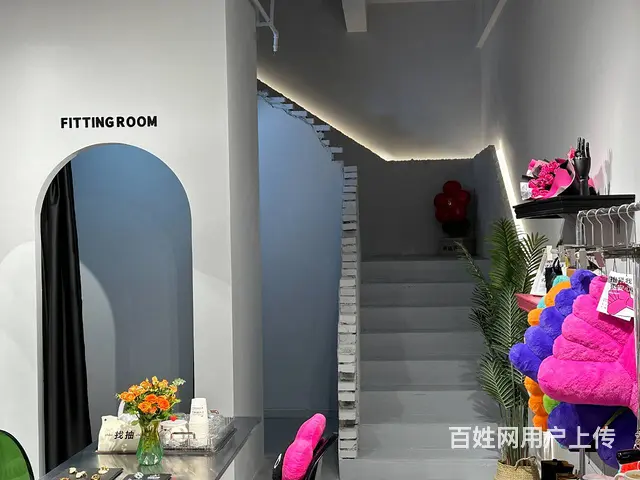 远大服装店出兑 店铺出兑 - 图片 9