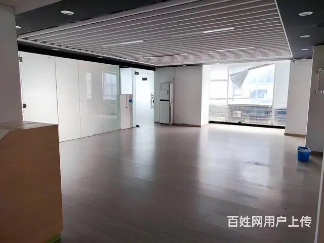 珠海市中心 大气又便宜 恒和中心 125㎡办公6000急租 - 图片 1