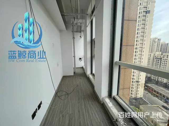 万达旁香榭大厦350平高层南向落地窗 - 图片 8