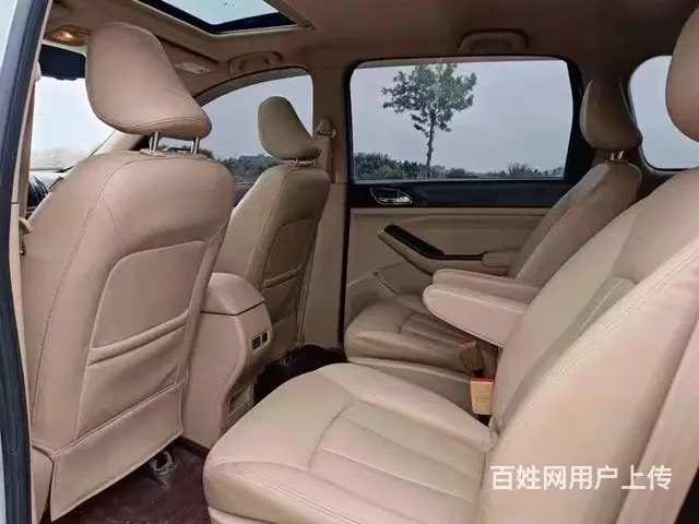 宝骏730 2014款 1.5 手动 豪华型7座 - 图片 9