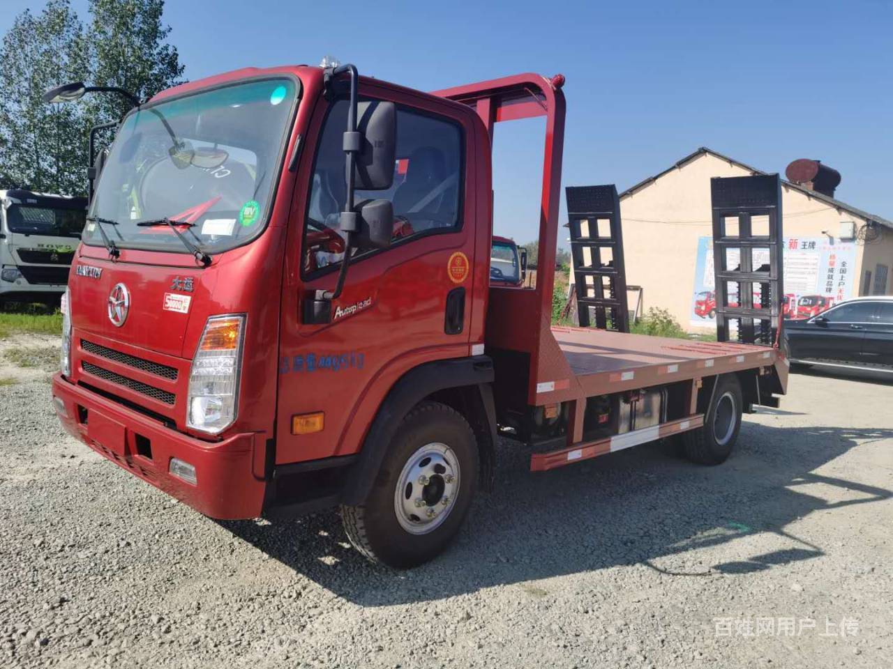 蓝牌170马力大运拖车现车优惠2000