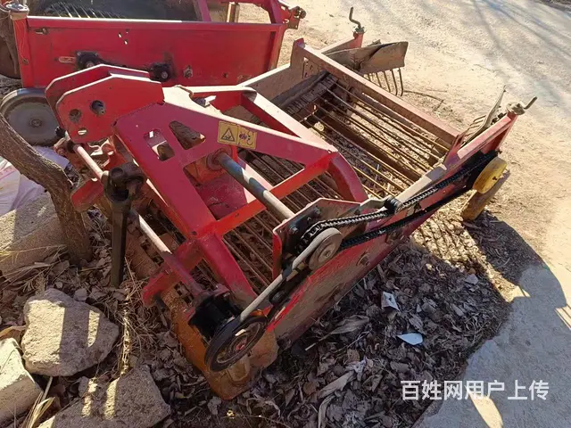 青岛洪珠根茎类作物收获机 - 图片 2