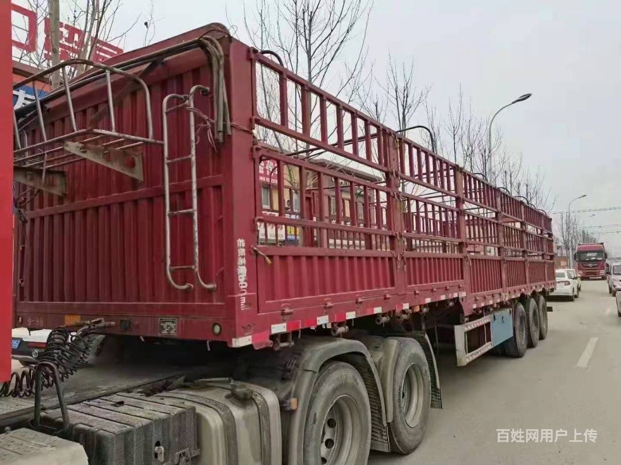 转让13米二手高低板花篮半挂车, 富华轴带板簧