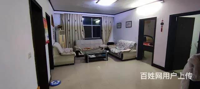 河滨公寓房屋出售 - 图片 1