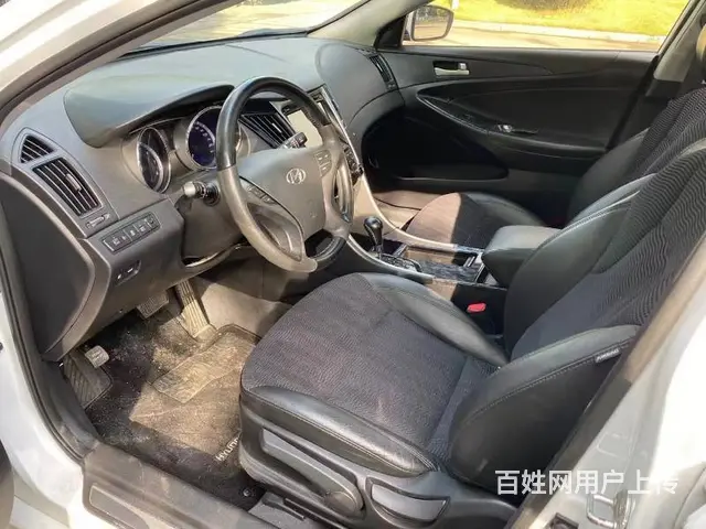 现代 索纳塔 2013款 第八代索纳塔 2.0 手自一体 时 - 图片 3