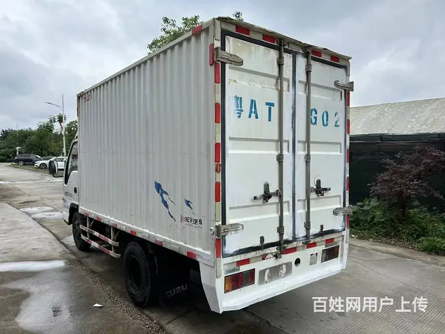 个人极品准2013年天皇五十铃单排双轮3米6箱车 - 图片 4