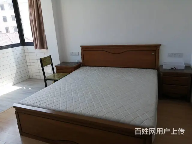 香江花园 普通住宅2厅 精装修 - 图片 1