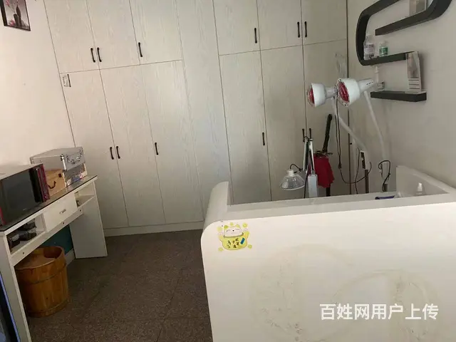 位置优越  配套齐全 人流量大 接店即可营业 - 图片 4