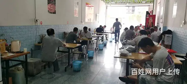 （达州铺源网）复兴森林家苑十字路口100㎡餐饮店转让 - 图片 1