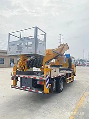 钦州高空作业车13米16米17.5米23米27米免购置税0首