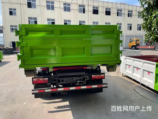 大运蓝牌勾臂垃圾车 8方车厢可卸式垃圾车包永州户 - 图片 9