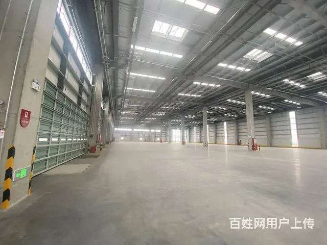 高平台仓库出租4.2万平3千平起租无公摊 可分租 - 图片 1