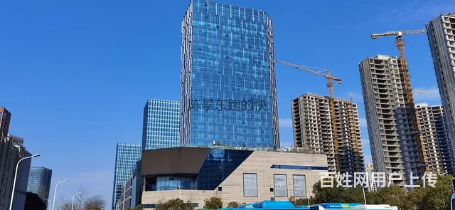 滨江星耀城办公室出租，1和6号线江陵路地铁口旁 - 图片 1