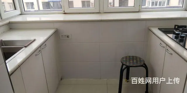 出租干净整洁房屋，精装，地暖，56平，一室一厅，3楼，南北格 - 图片 9