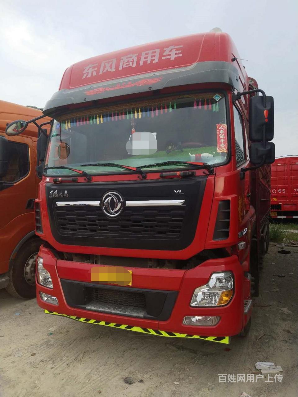 东风天龙 前四后八 9米6高栏雷诺机国五 首付8万