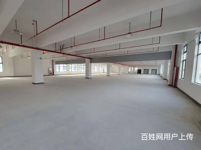 梅李标准厂房7000平方，大平层，货梯多部3至5吨，马路边。 - 图片 1