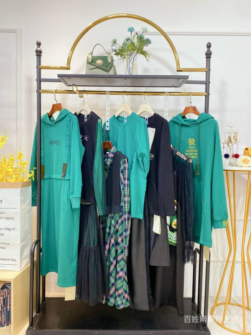 香港时尚品牌艺素国际21秋专柜撤柜女装直播货源供应