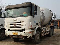 个人多台国五搅拌车，价钱便宜