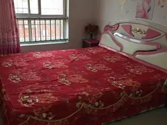学校医院购物都在附近，房源紧张欲租从速