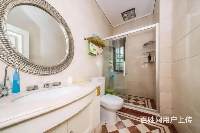 豪装水系独栋，小区中心无大税，超大花园，3门车库。 - 图片 8